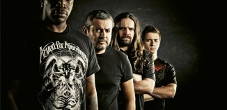 sepultura live insieme agli angra il 26 luglio 2015 al metal jungle fest a cascina (pisa)